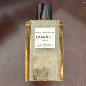 CHANEL Paris-Deauville Shower Gel in Yellow with Black Cap